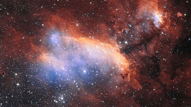 A picture of the nebula in space.